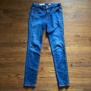 Anthropologie Pilcro and the Letterpress Superscript Jeans
